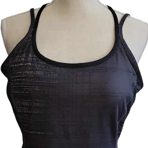 The North Face Tank - Picture 2 of 5